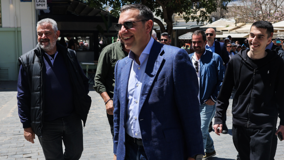 Στο Ηράκλειο ο Τσίπρας: Συνάντηση με Καλοκαιρινό, εκπαιδευτικούς και άρωμα... ΟΦΗ